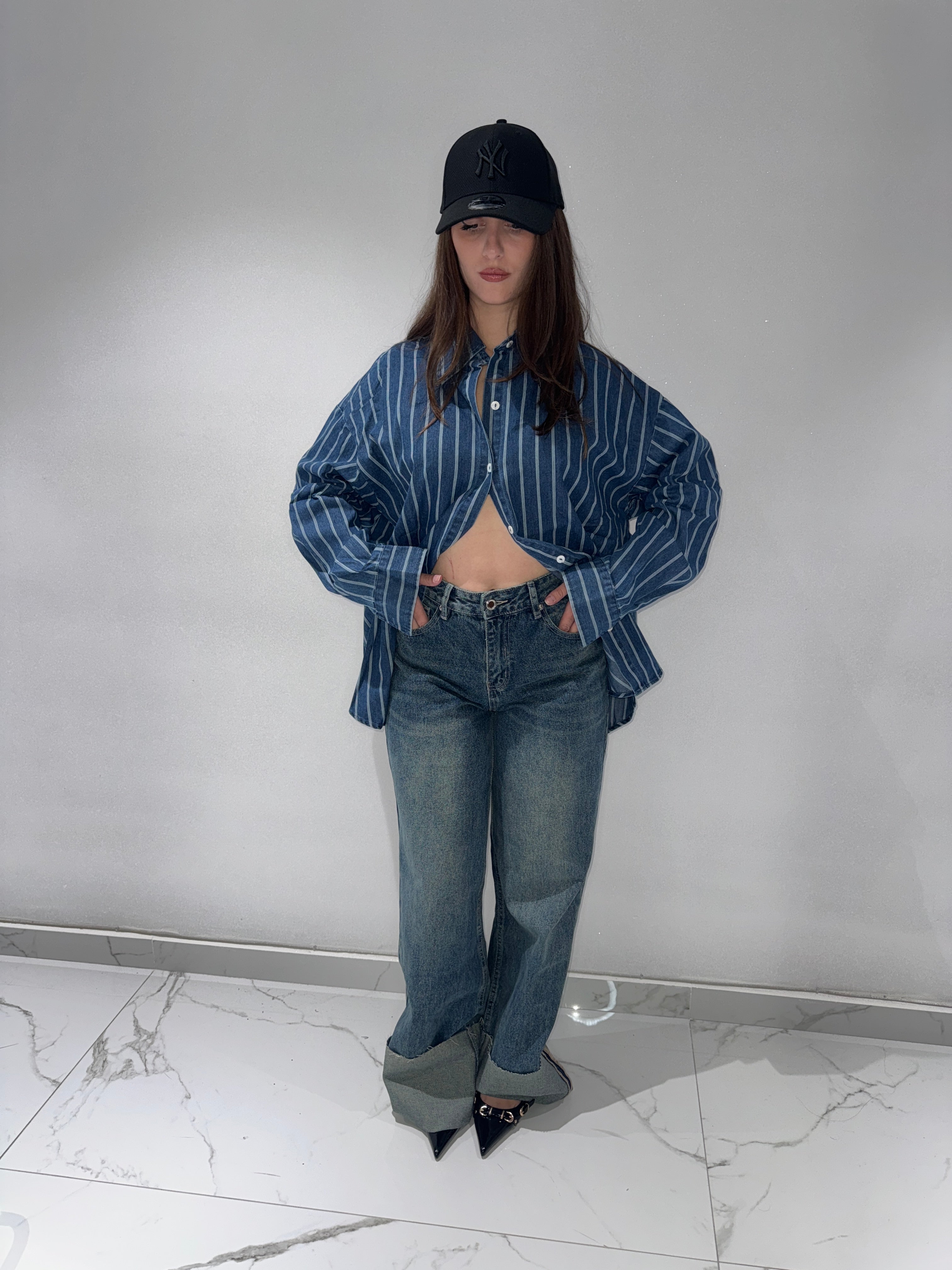 Jeans Wide Leg con Risvolto